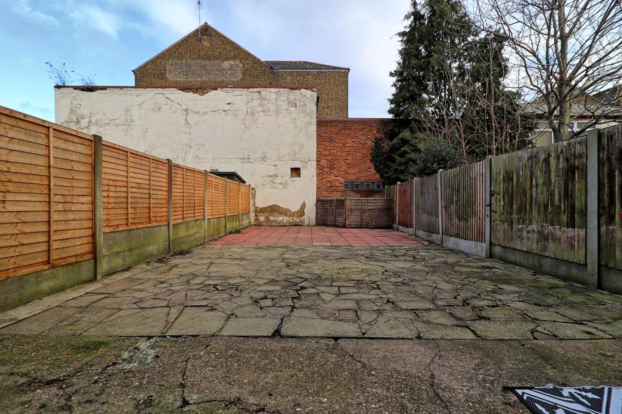 Beautiful Spacious Four Bedroom House With Parking For 2 Cars, 5 Minute Walk To Southend Station Εξωτερικό φωτογραφία